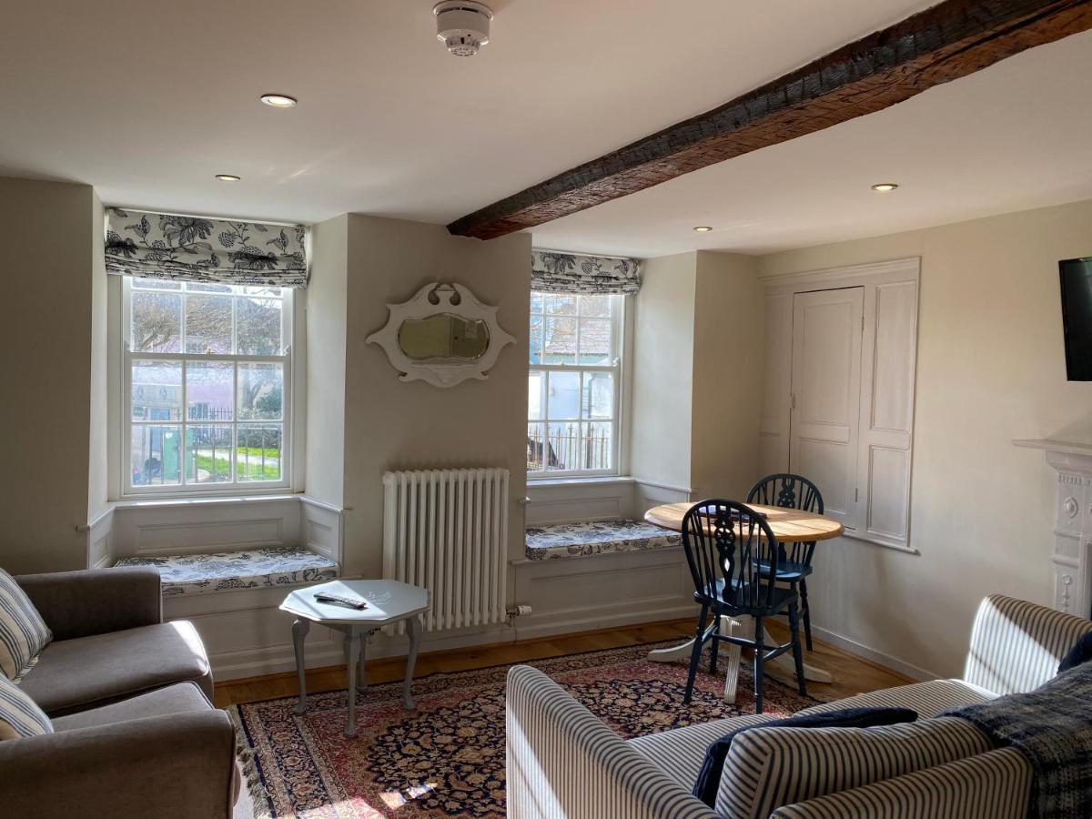 Monmouth House Apartments, Lyme Regis Old Town, Dog Friendly, Parking ภายนอก รูปภาพ