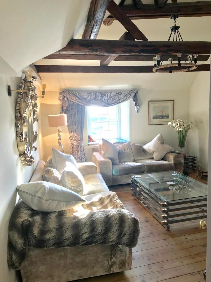 Monmouth House Apartments, Lyme Regis Old Town, Dog Friendly, Parking ภายนอก รูปภาพ