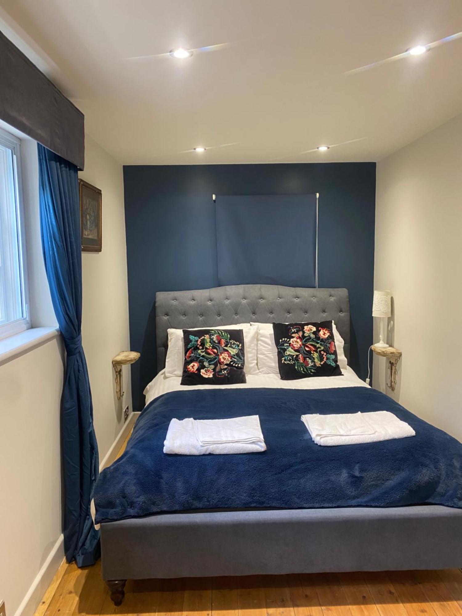 Monmouth House Apartments, Lyme Regis Old Town, Dog Friendly, Parking ภายนอก รูปภาพ