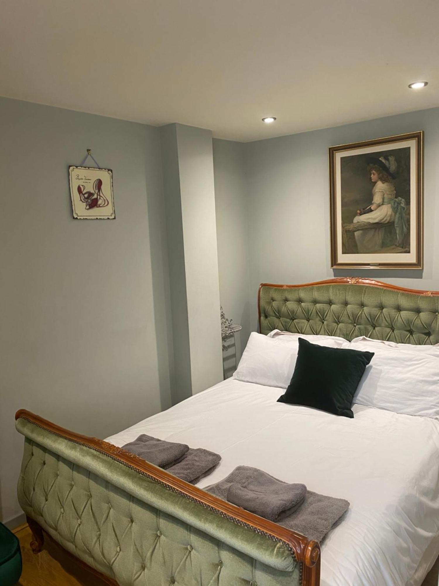 Monmouth House Apartments, Lyme Regis Old Town, Dog Friendly, Parking ภายนอก รูปภาพ