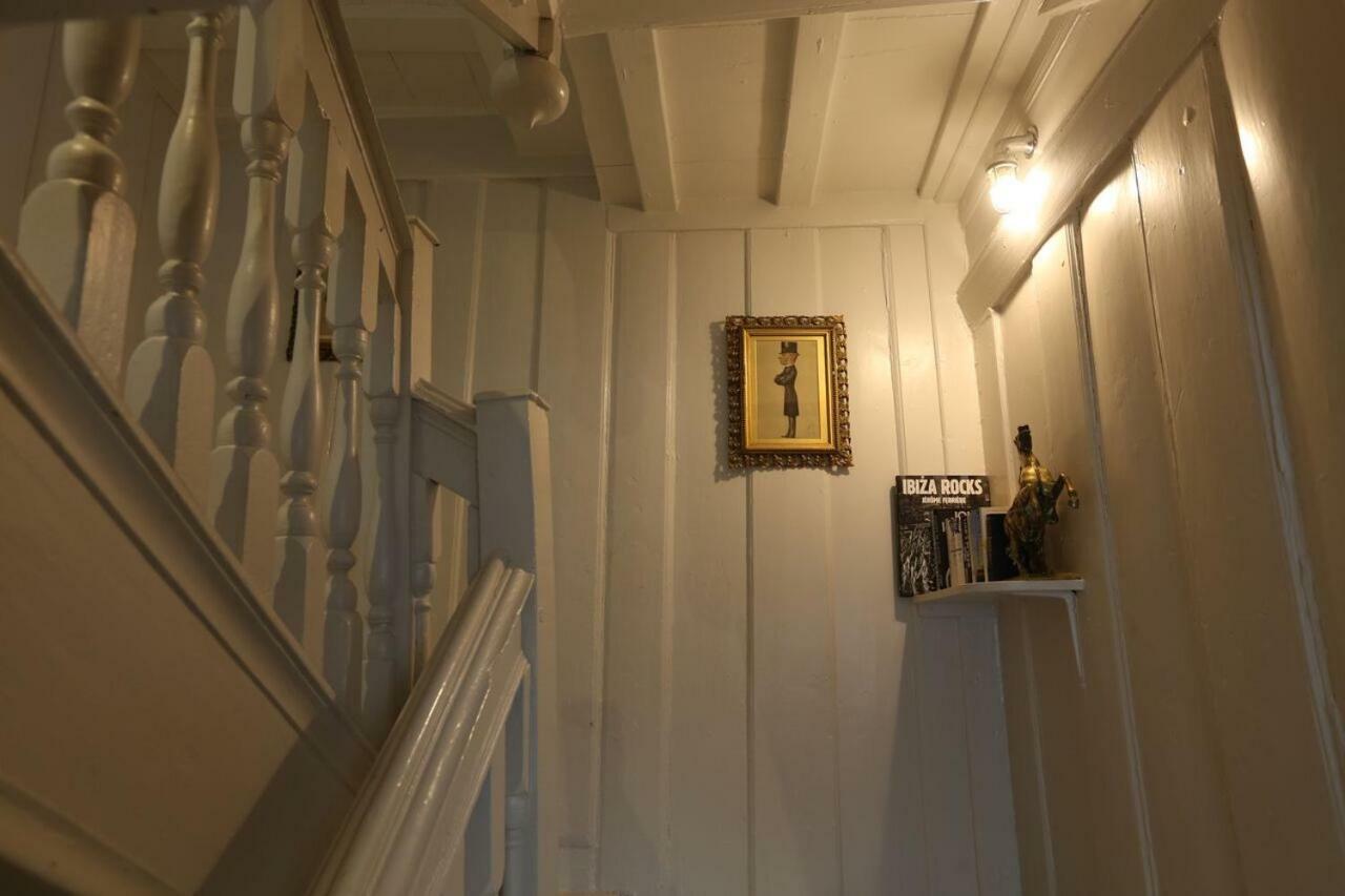 Monmouth House Apartments, Lyme Regis Old Town, Dog Friendly, Parking ภายนอก รูปภาพ